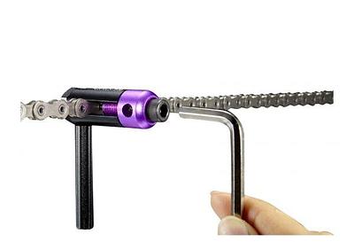 Clever Standard Chain Barrel AL W/ Valve Core Remover Handle (Red)