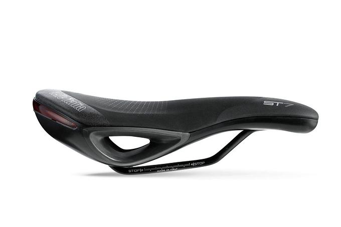 Selle ST7 Vision Superflow L Saddle