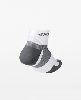 2XU UA5053E Vectr Cushion 1/4 Crew Unisex Compression Socks (White/Grey)
