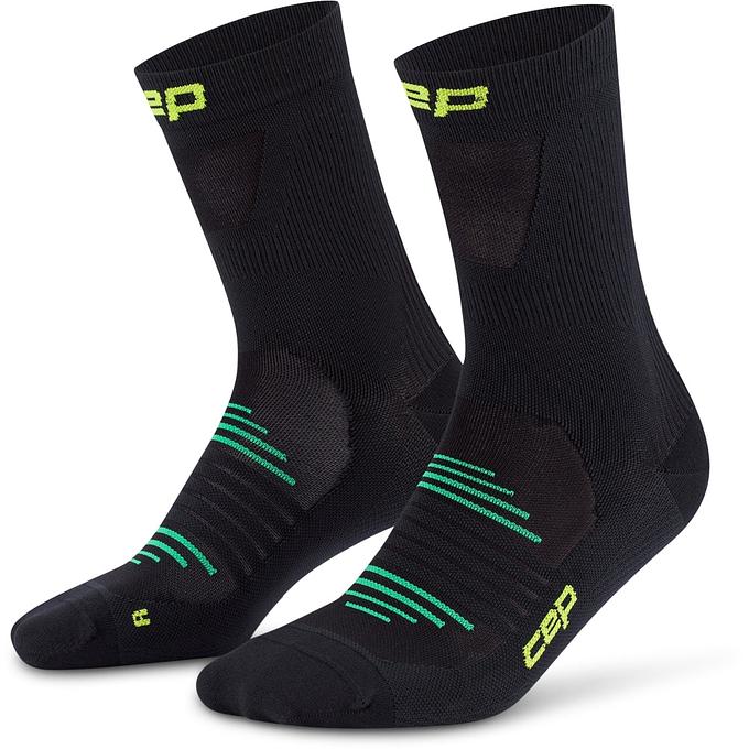 CEP Compression Pro Run Ultralight Mid Cut Women Compression Socks (Black)
