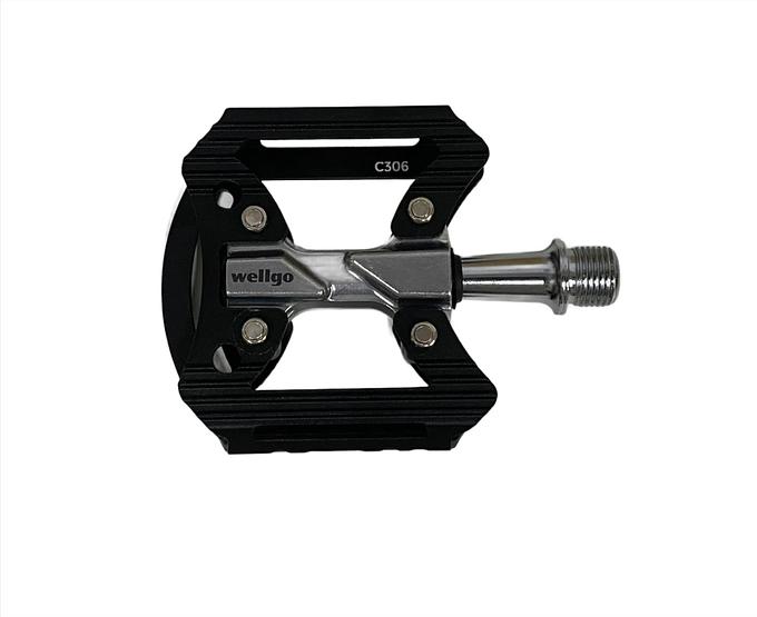 Wellgo C306 Flat Pedals (Black/Silver)