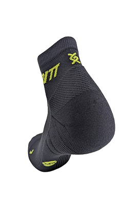 Gambitt Distance Low Cut Unisex Compression Socks (Black/Green)