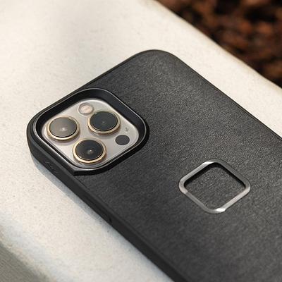 Peak Design iPhone 14 Plus Everyday Phone Case (Charcoal)
