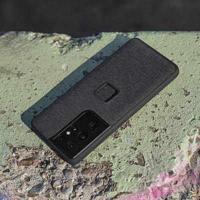 Peak Design Samsung Galaxy S22+ Everyday Phone Case (Charcoal)