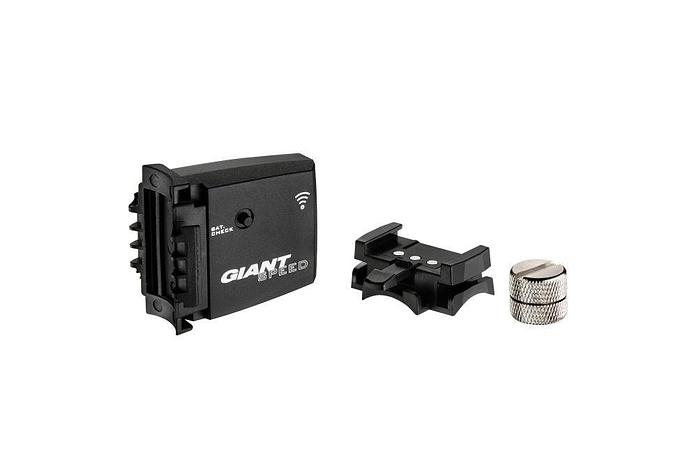 Giant Axact Wireless Mount