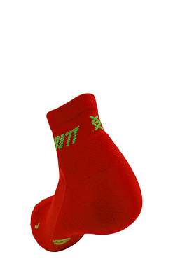 Gambitt Distance Low Cut Unisex Compression Socks (Red/Green)